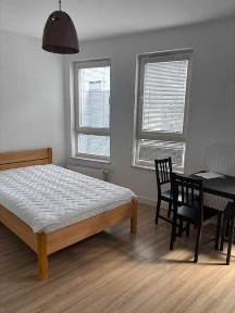 Do wynajęcia kawalerka ulica Jedności Narodowej 93