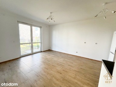 2 pok. | ogródek| m. postojowe| kom. lokatorska