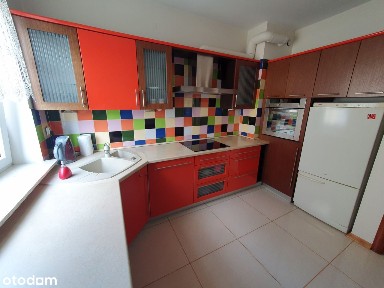 500 m. od METRA Trocka, 3 osobne, pokoje! 72m2