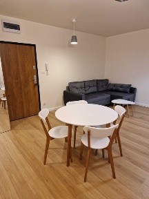 Wynajmę mieszkanie UL. HARCERSKA CIECHANÓW 51 m!