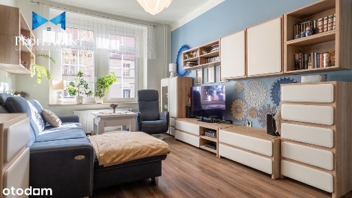 Przestrzeń, lokalizacja, kondygnacja i parking pod klatką; )