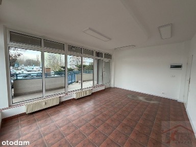 Świerczewo, Lokal usługowy 25,40 m2