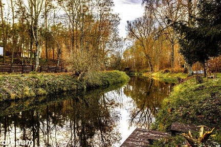 Dom z widokiem na rzekę w Starych Juchach