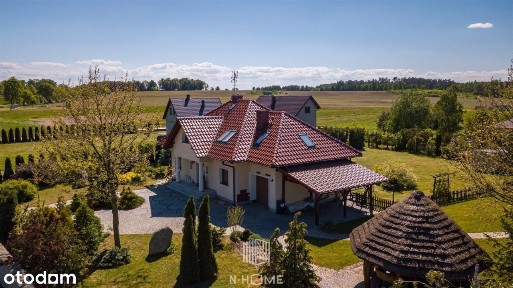 Twoje nowe miejsce do życia - dom ze stawem