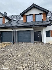 Dom szeregowy z garażem - Lubin