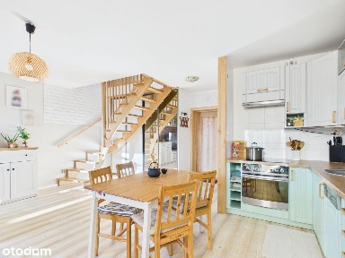 Wyjątkowe, dwupoziomowe, klimatyczne mieszkanie w centrum Iławy!