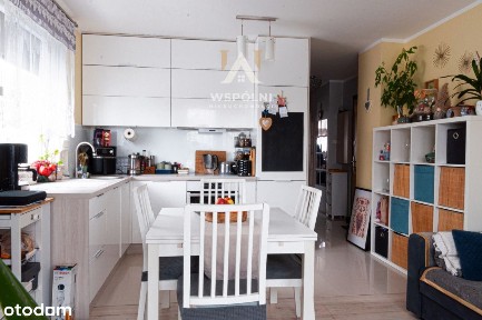 Dwupoziomowe Mieszkanie - Atrakcyjna Lokalizacja