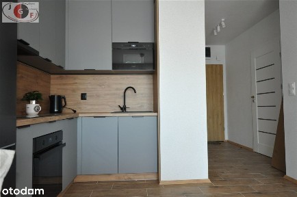 Nowy apartament obok Gliwic z garderobą parkingiem