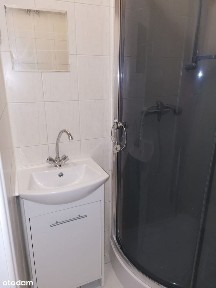 Kawalerka po remoncie, blisko Politechniki i Forum. Rezerwacja!