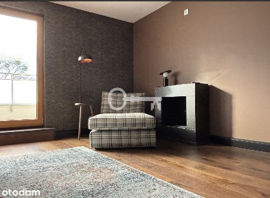 Dwa poziomy| nowy budynek | komunikacja