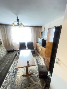 Mirosławiec : Mieszkanie 3 pok 60m2 + strych, do odswierzenia