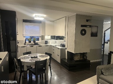 Dom w zabudowie bliźniaczej z pełnym wyposażeniem