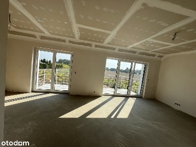 Nowe Choiny, nowoczesne mieszkanie z balkonem i ogrodem