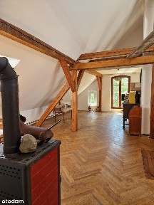 Na sprzedaż dom w Lesznie - centrum Gronowa. Świetna lokalizacja.