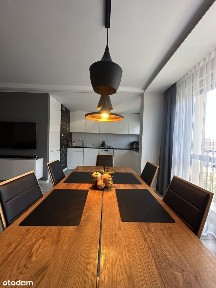 Na sprzedaż 3-pokojowe mieszkanie po generalnym remoncie/ 1 piętro