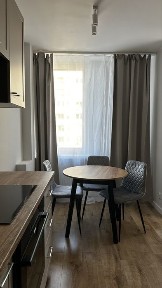 Duża kawalerka 35,35 m2 przy Ratusz Arsenał po remoncie