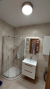 Nowoczesne nowe klimatyzowane mieszkanie 43M2