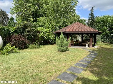 Dom w centrum miasta z lokalem pod działalność gospodarczą