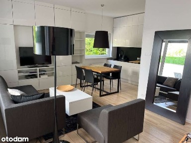 Kameralny segment na Ławicy z klimatyzacją, tarasem i ogrodem