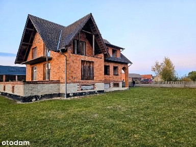 Na sprzedaż idealny dom dla Rodziny