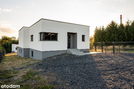Piękny dom z potencjałem otoczony zielenią!