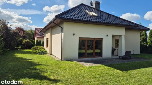 Dom jednorodzinny, wolnostojący