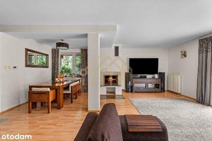 Dom wolnostojący na dużej działce