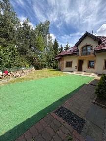 Dom Wolnostojący 230m2 plus garaż dwustanowiskowy
