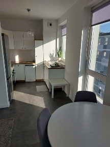 Wynajmę kawalerkę, 32m2, 5 piętro, winda, 2600zł+opl. Licz, garaż podz