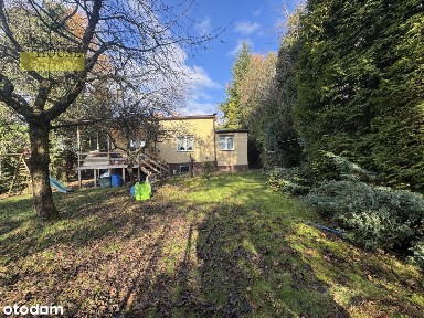 Niewielki domek na przepięknej kameralnej działce