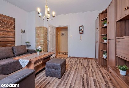 REZERWACJA - 2 pokojowe mieszkanie w świetnej cenie (osobna kuchnia)