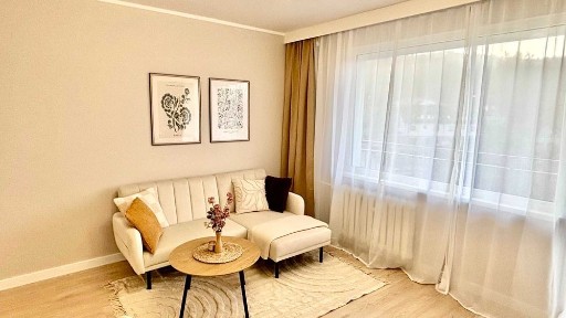 Po remoncie | 3 pokoje | osobna kuchnia | Gdynia