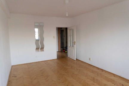 Mieszkanie 2-pokojowe obok szkoły i basenu