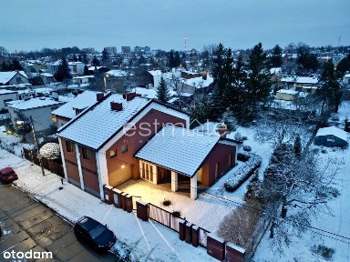 Przytulny dom z ogrodem w Pabianicach