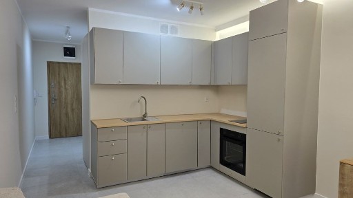 Nowoczesna kawalerka 27 m. ul. Staszica osiedle Przylesie.