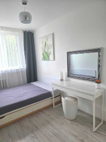 Wynajmę mieszkanie dwupokojowe w świetnej lokalizacji.