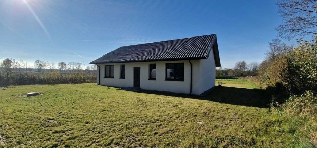 Rodzinny, przestronny dom w pięknej okolicy