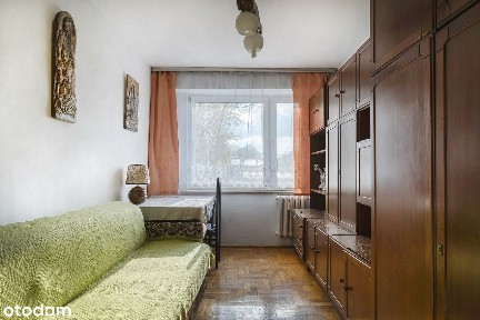 Os. Armii Krajowej| 72 m²| 3 pokoje| balkon| 2 pięt| piwnica| parking