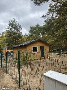 Dom w lesie 35m, działka 457m, ogrodzona, media.
