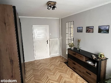 Przestronne i duże 3 pokojowe mieszkanie w dogodnej lokalizacji