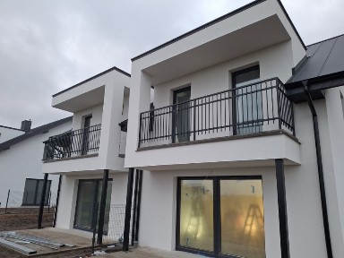 Dom na sprzedaż w zabudowie blizniaczej