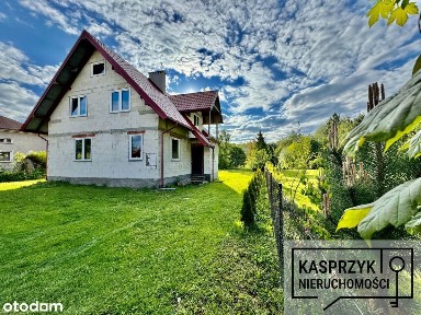 Dom w stanie surowym zamkniętym w gminie Rymanów.