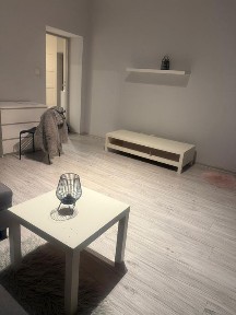 Wynajmę mieszkanie w pobliżu placu Szembeka