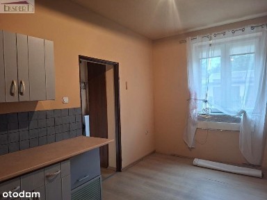 Dąbrowa Górnicza mały domek w pobliżu Pogorii