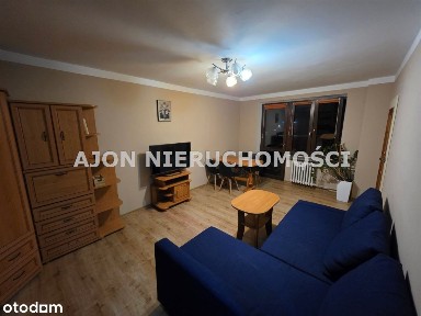 Kawalerka do wprowadzenia, umeblowana, wyposażona.