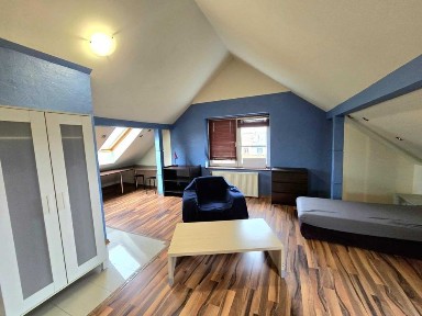 Duży (283m2) DOM w Centrum Stargardu, Blisko Osiedla Kopernika.