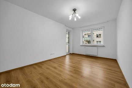 Blisko lasu | Dobra komunikacja | Ciche | Wygodne