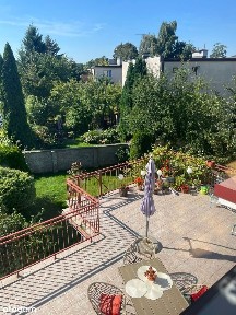 Dom z lokalem użytkowym ul. Zwycięstwa