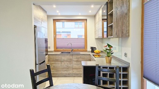 Narożna szeregówka z dużym ogrodem Porosły