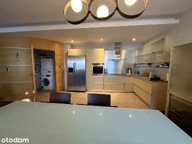 3 pokoje | 96 m² | Mikołajska | Włochy | Balkon